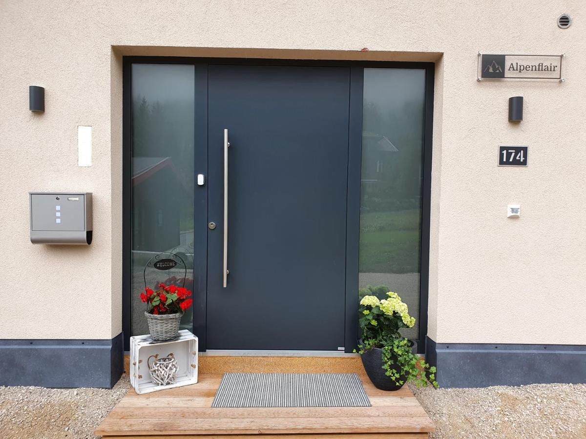 Alpenflair Apartment Berwang Bagian luar foto