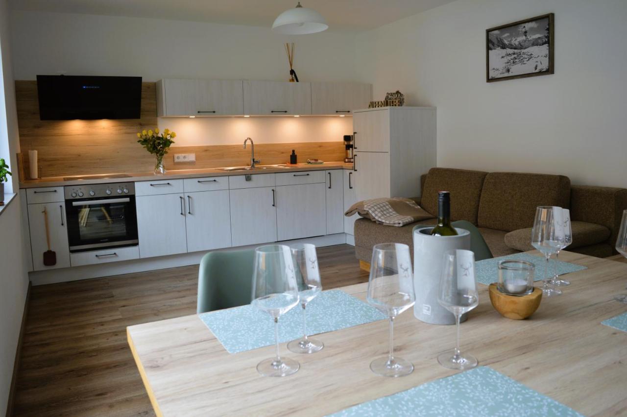 Alpenflair Apartment Berwang Bagian luar foto
